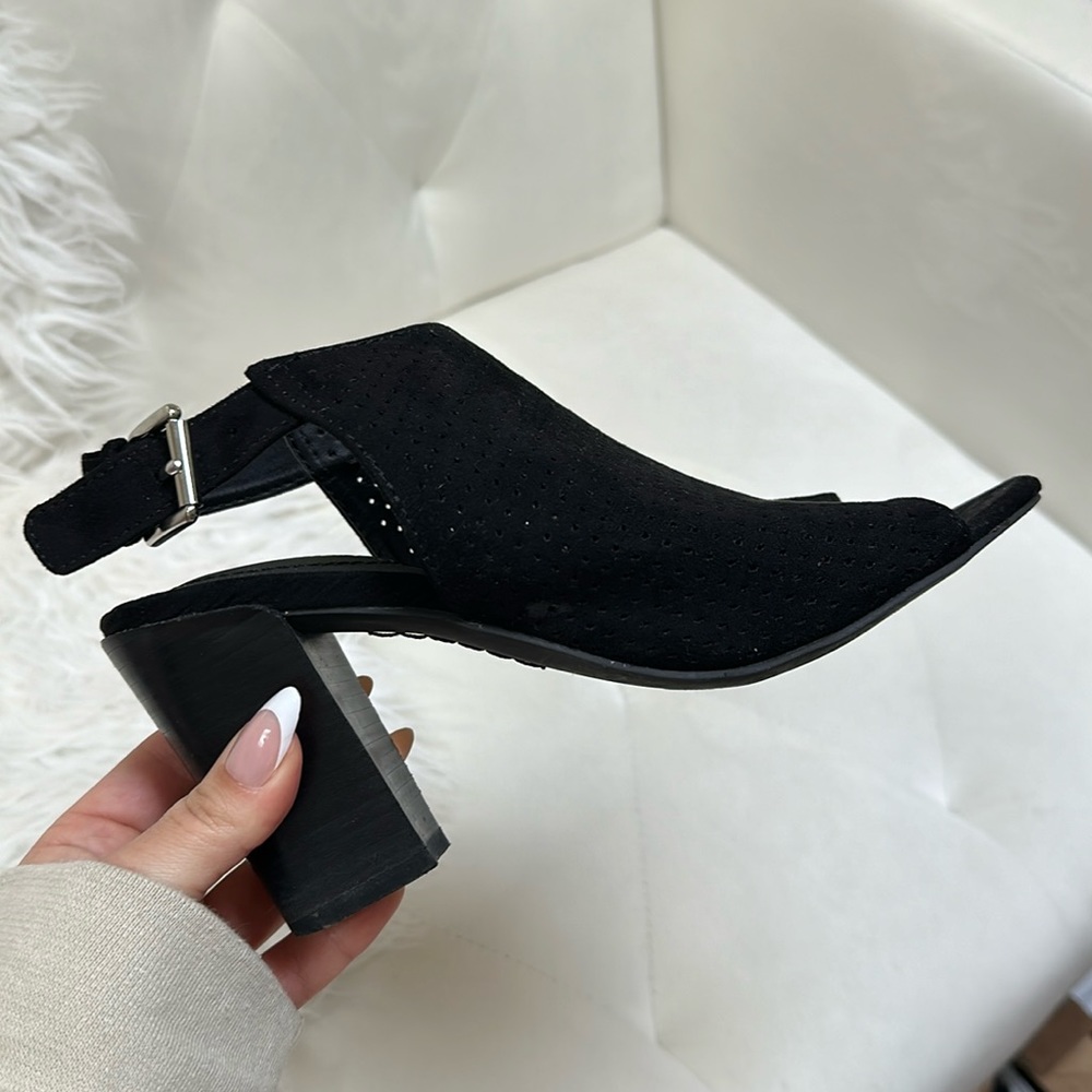 Black chunky open toe heel Adam Tucker mules size 7